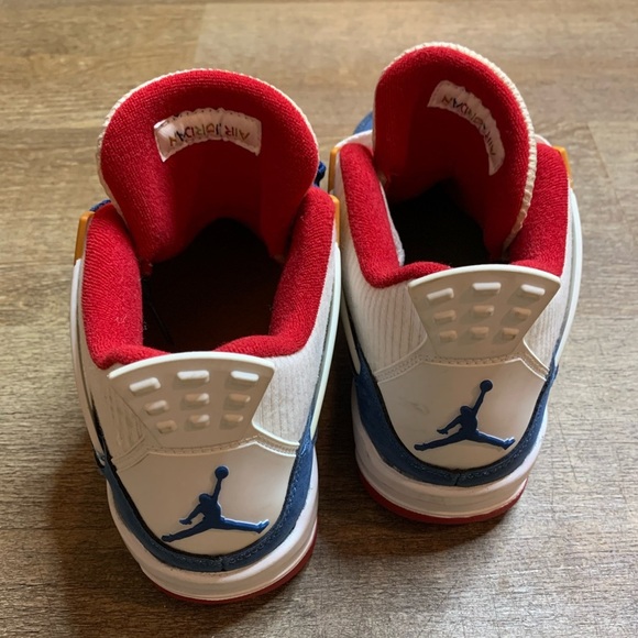 Nike Blue and Red Sneakers with Air Unit - Picture 6 of 8